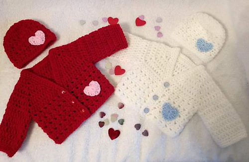 Kiss Kiss preemie cardigan & beanie