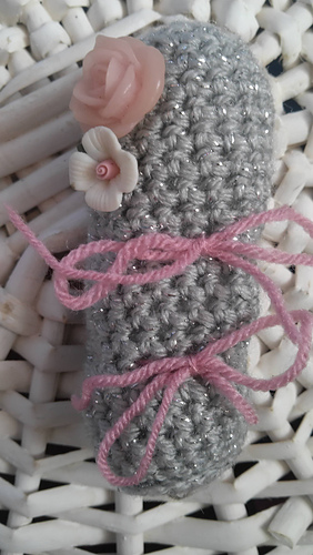 Marie Antoinette's wig pin cushion