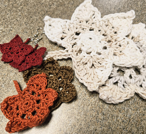 Lacy Maple Leaf