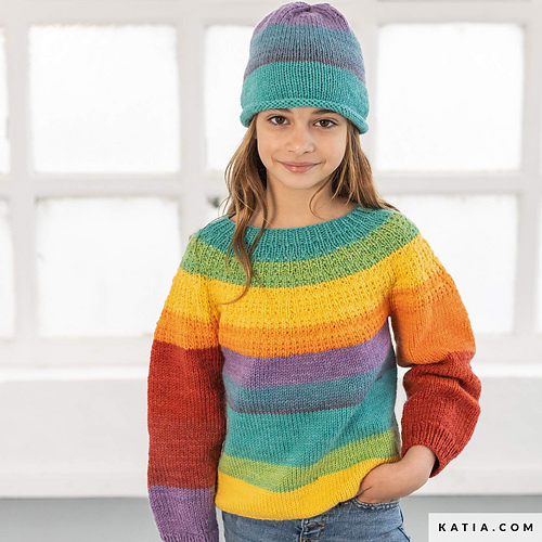 Girl's sweater and beanie (8042_448)