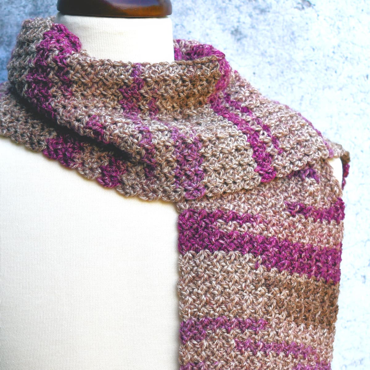Beginner Crochet Scarf | Knit Look